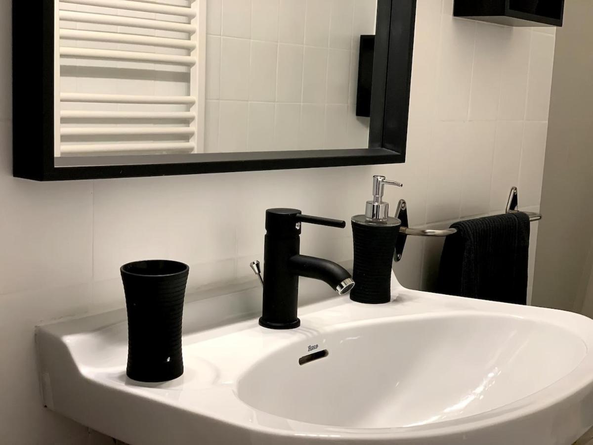Pyrene Holidays- Residence Le Grand Hotel - Studio Lumineux A 2 Pas Des Thermes De Capvern Les Bains ภายนอก รูปภาพ